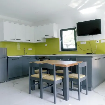 Ferienwohnung Tomo2 Postojna Exterior foto